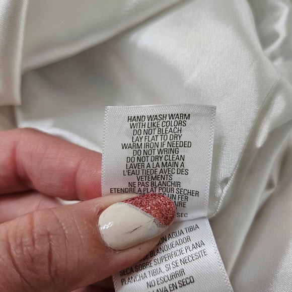 T Tahari Women's Purple & Red Floral Abstract Sleeveless Shift Dress. Size 8 - Picture 9 of 12